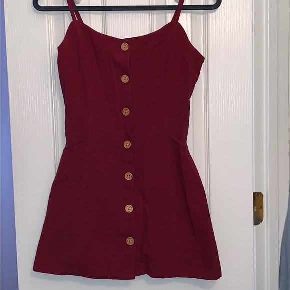 PacSun Red Button Up dress with Cross-Back Details - Picture 4 of 7